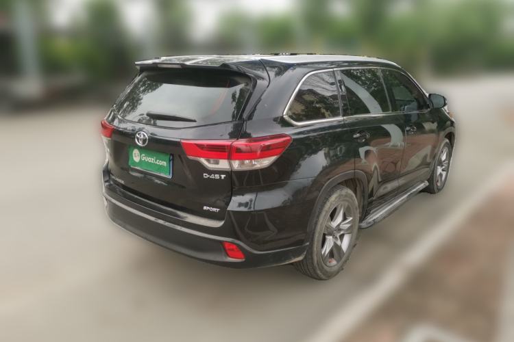 Used Toyota Highlander 2018 2.0T Two-Wheel-Drive Luxury Edition 7 Seats Emission Standard China V Rear Right 45 Deg