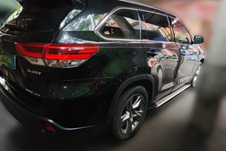 Used Toyota Highlander 2018 2.0T Four-Wheel Drive Luxury Version 7 Seats China VI Standard Rear Right 45 Deg