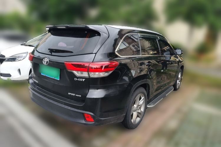 Used Toyota Highlander 2018 2.0T Four-Wheel Drive Prestige Version 7 Seats China V Emission Standard Rear Right 45 Deg
