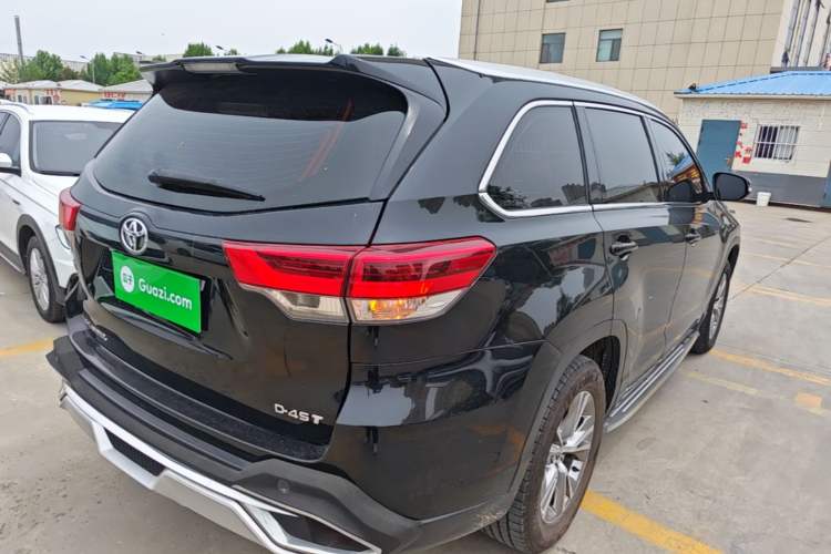 Used Toyota Highlander 2018 2.0T Two-Wheel Drive Elite Version 5 Seats China VI Standard Rear Right 45 Deg