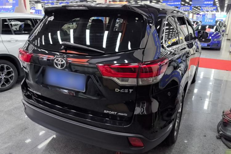 Used Toyota Highlander 2018 2.0T Four-Wheel Drive Prestige Version 7 Seats China VI Standard Rear Right 45 Deg