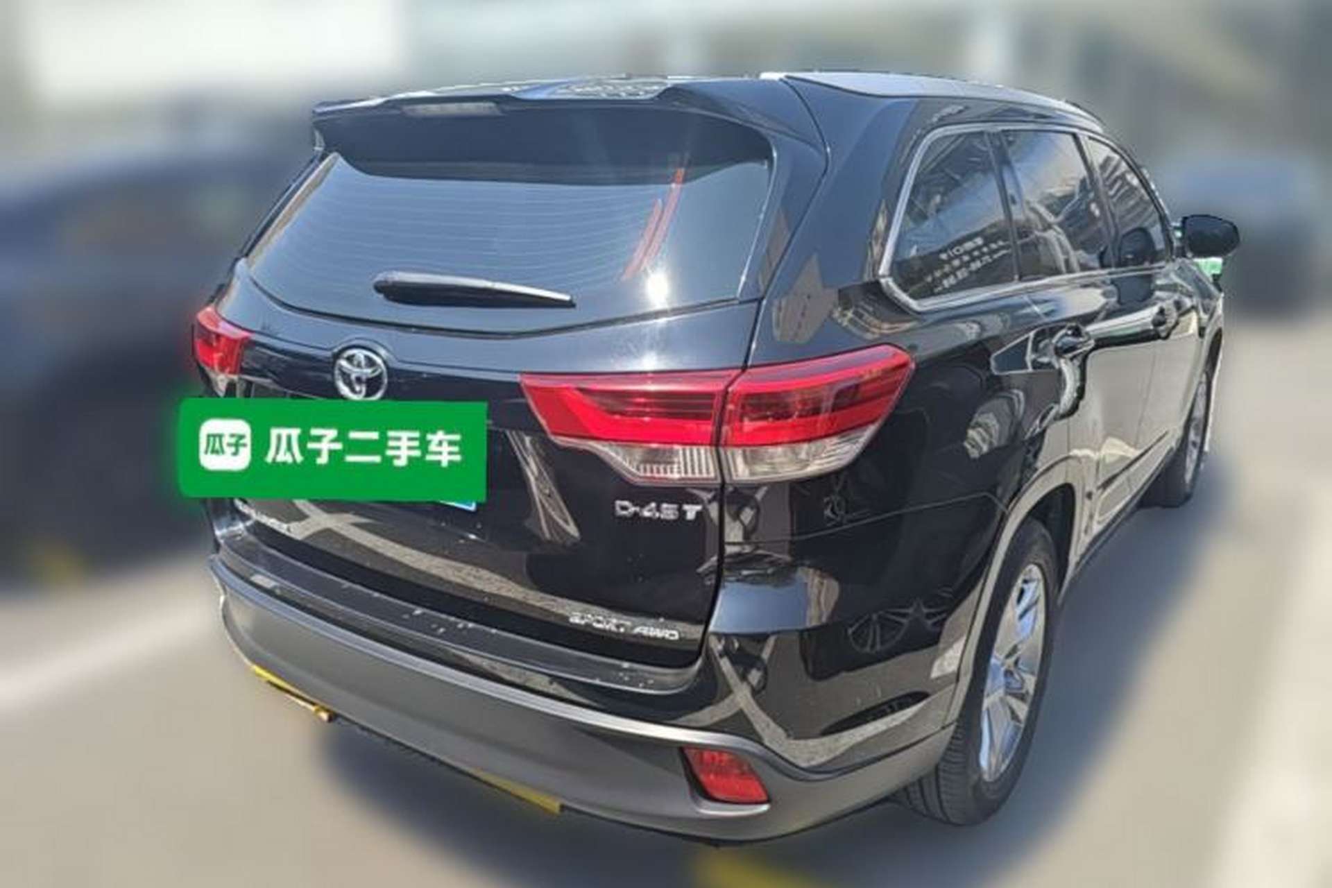 Used Toyota Highlander 2018 2.0T Four-Wheel Drive Luxury Edition 7 Seats China V Emission Standard Rear Right 45 Deg