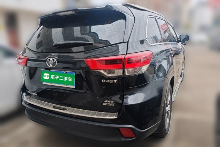 Used Toyota Highlander 2018 2.0T Four-Wheel Drive Elite Edition 7 Seats China VI Standard Rear Right 45 Deg