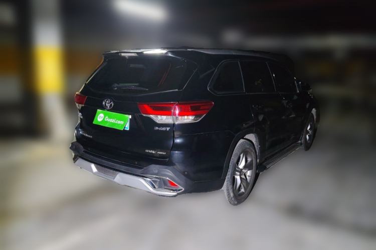 Used Toyota Highlander 2018 2.0T Four-Wheel Drive Luxury Edition 7 Seats China V Emission Standard Rear Right 45 Deg