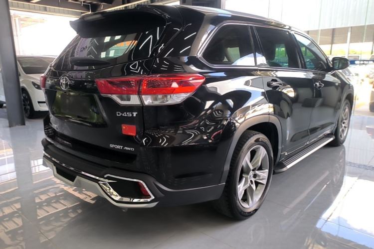 Used Toyota Highlander 2018 2.0T Four-Wheel Drive Luxury Version 7 Seats China VI Standard Rear Right 45 Deg