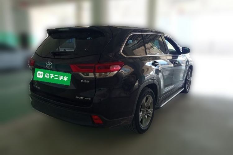 Used Toyota Highlander 2018 2.0T Four-Wheel Drive Prestige Version 7 Seats China VI Standard Rear Right 45 Deg