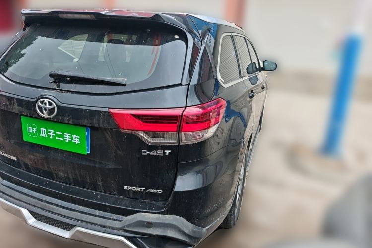 Used Toyota Highlander 2018 2.0T Four-Wheel Drive Prestige Version 7 Seats China VI Standard Rear Right 45 Deg