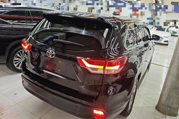 Used Toyota Highlander 2018 2.0T Four-Wheel Drive Luxury Version 7 Seats China VI Standard Rear Right 45 Deg