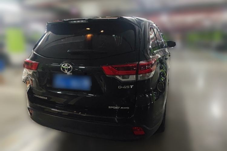 Used Toyota Highlander 2018 2.0T Four-Wheel Drive Luxury Version 7 Seats China VI Standard Rear Right 45 Deg