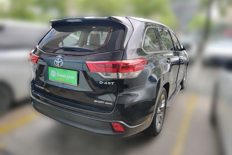 Used Toyota Highlander 2018 2.0T Four-Wheel Drive Luxury Version 7 Seats China VI Standard Rear Right 45 Deg