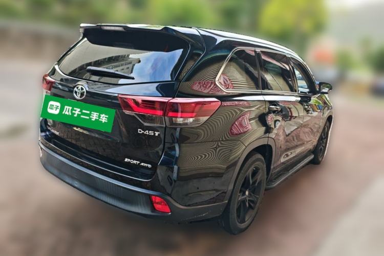 Used Toyota Highlander 2018 2.0T Four-Wheel Drive Knight Edition 7 Seats China VI Standard Rear Right 45 Deg