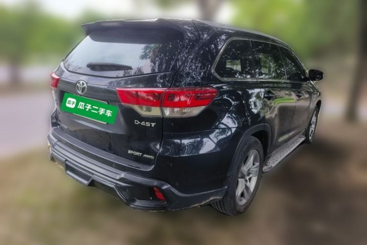 Used Toyota Highlander 2018 2.0T Four-Wheel Drive Luxury Version 7 Seats China VI Standard Rear Right 45 Deg