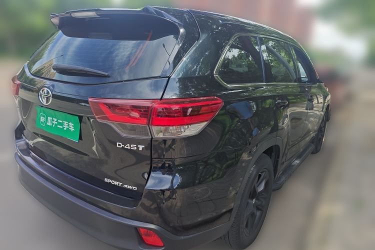 Used Toyota Highlander 2018 2.0T Four-Wheel Drive Luxury Version 7 Seats China VI Standard Rear Right 45 Deg