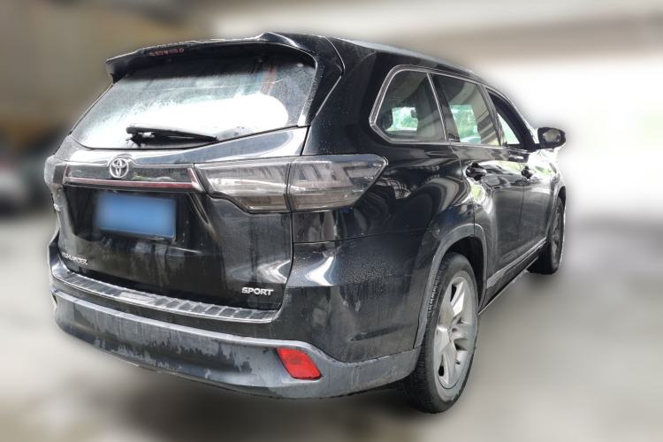 Used Toyota Highlander 2018 2.0T Two-Wheel Drive Prestige Edition 7 Seats China VI Standard Rear Right 45 Deg