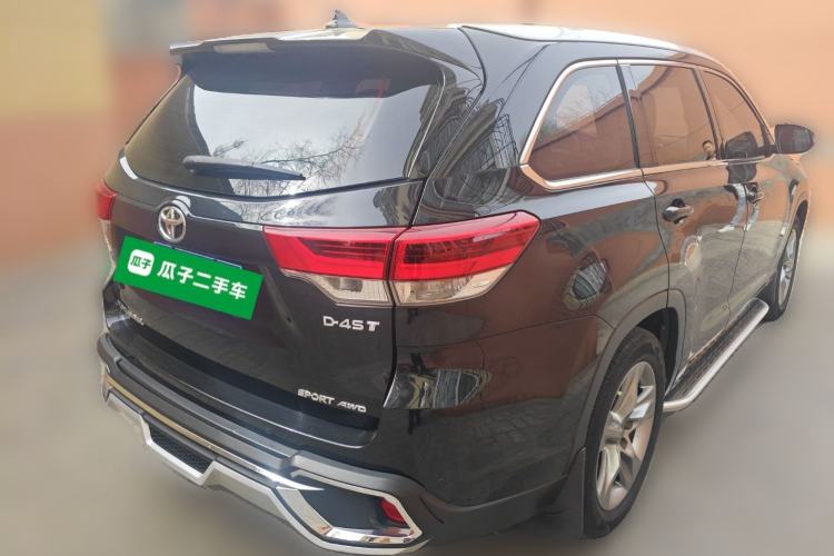 Used Toyota Highlander 2018 2.0T Four-Wheel Drive Luxury Edition 7 Seats China V Emission Standard Rear Right 45 Deg