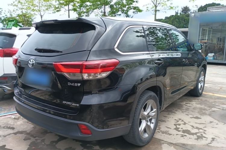 Used Toyota Highlander 2018 2.0T Four-Wheel Drive Luxury Version 7 Seats China VI Standard Rear Right 45 Deg