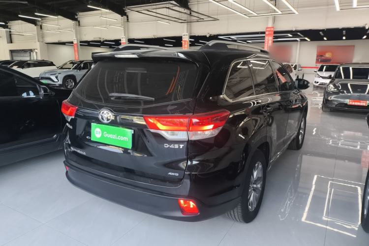 Used Toyota Highlander 2018 2.0T Four-Wheel Drive Elite Edition 7 Seats China VI Standard Rear Right 45 Deg