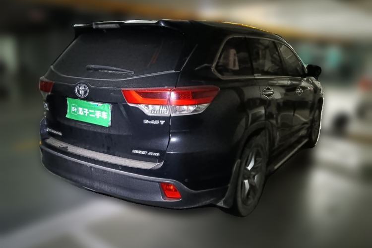 Used Toyota Highlander 2018 2.0T Four-Wheel Drive Luxury Edition 7 Seats China V Emission Standard Rear Right 45 Deg