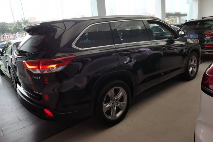 Used Toyota Highlander 2018 2.0T Four-Wheel Drive Prestige Version 7 Seats China VI Standard Rear Right 45 Deg