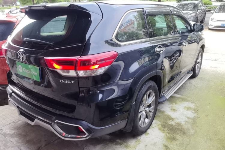Used Toyota Highlander 2018 2.0T Two-Wheel Drive Elite Edition 7 Seats China VI Standard Rear Right 45 Deg