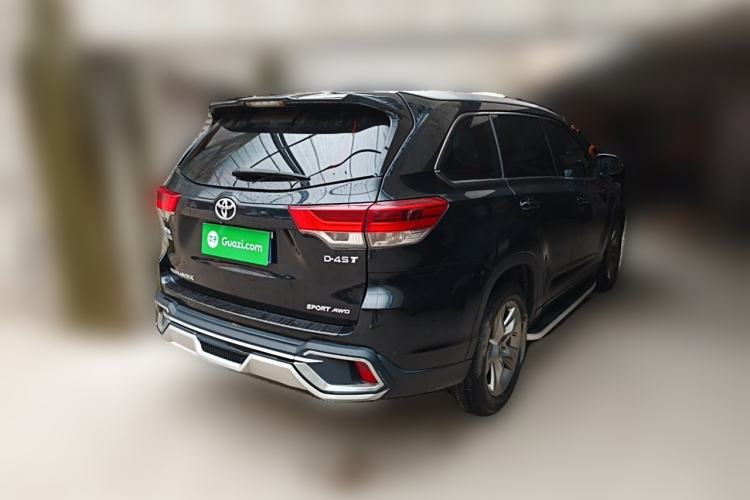 Used Toyota Highlander 2018 2.0T Four-Wheel Drive Luxury Version 7 Seats China VI Standard Rear Right 45 Deg