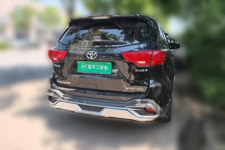 Used Toyota Highlander 2018 2.0T Four-Wheel Drive Luxury Version 7 Seats China VI Standard Rear Right 45 Deg