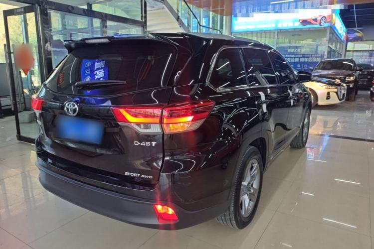 Used Toyota Highlander 2018 2.0T Four-Wheel Drive Luxury Version 7 Seats China VI Standard Rear Right 45 Deg