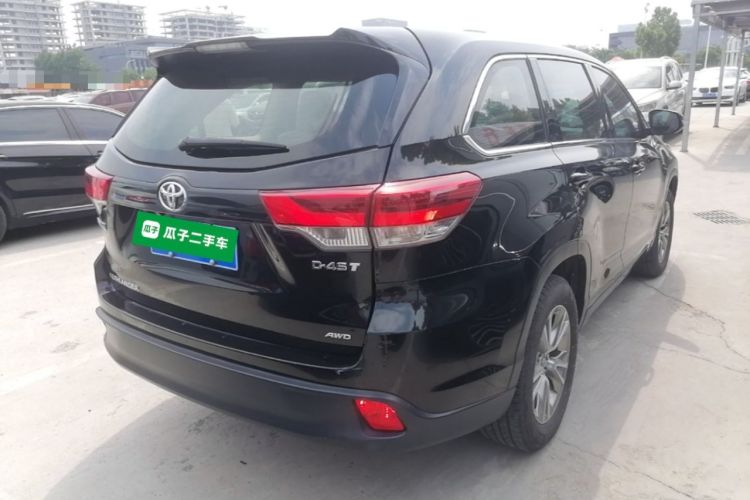 Used Toyota Highlander 2018 2.0T Four-Wheel Drive Elite Edition 7 Seats China VI Standard Rear Right 45 Deg