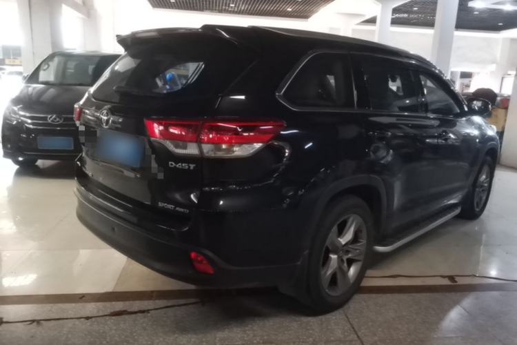 Used Toyota Highlander 2018 2.0T Four-Wheel Drive Luxury Version 7 Seats China VI Standard Rear Right 45 Deg