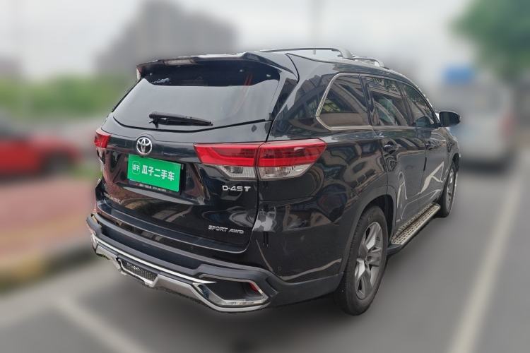 Used Toyota Highlander 2018 2.0T Four-Wheel Drive Prestige Version 7 Seats China V Emission Standard Rear Right 45 Deg