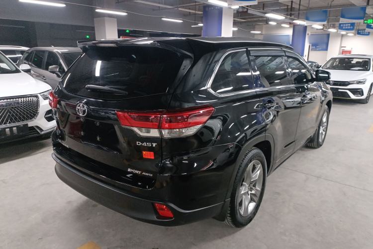 Used Toyota Highlander 2018 2.0T Four-Wheel Drive Luxury Version 7 Seats China VI Standard Rear Right 45 Deg