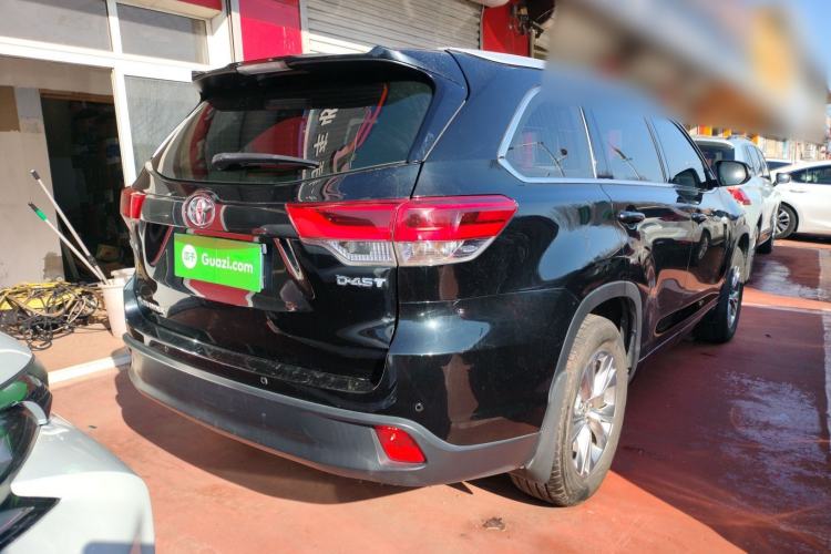 Used Toyota Highlander 2018 2.0T Two-Wheel Drive Elite Version 5 Seats China VI Standard Rear Right 45 Deg