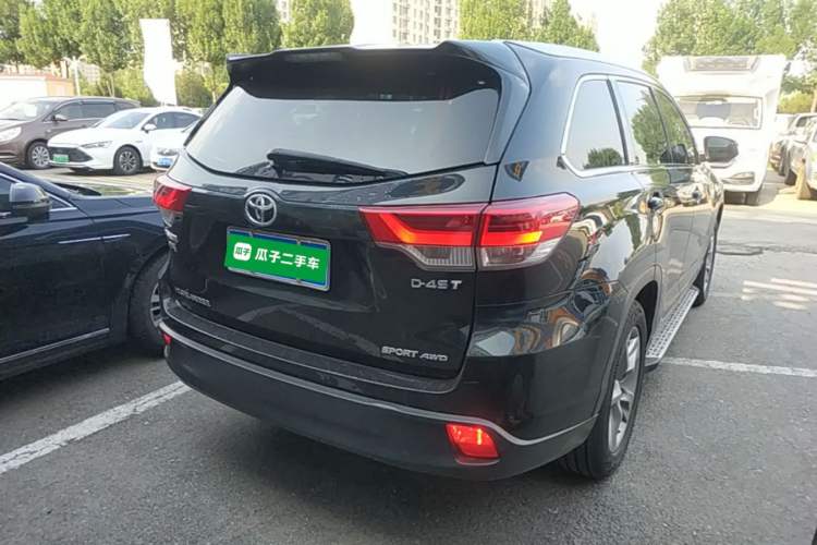Used Toyota Highlander 2018 2.0T Four-Wheel Drive Prestige Version 7 Seats China VI Standard Rear Right 45 Deg