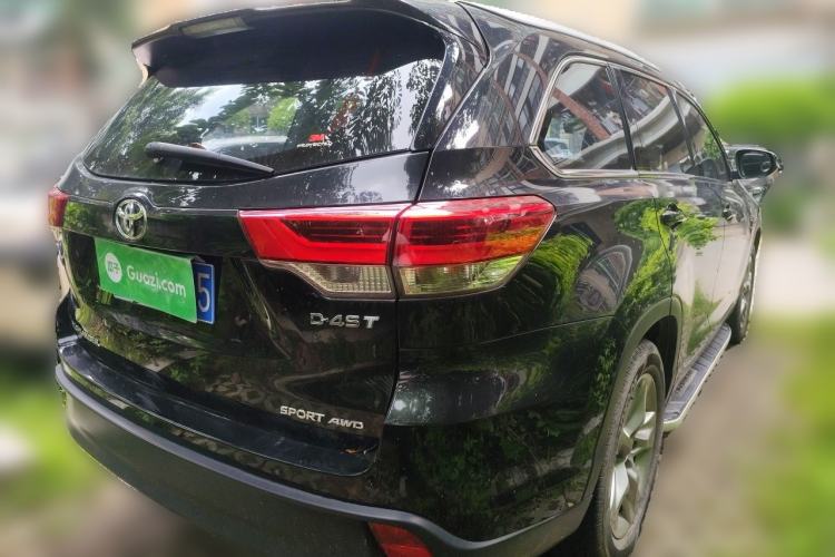 Used Toyota Highlander 2018 2.0T Four-Wheel Drive Luxury Version 7 Seats China VI Standard Rear Right 45 Deg
