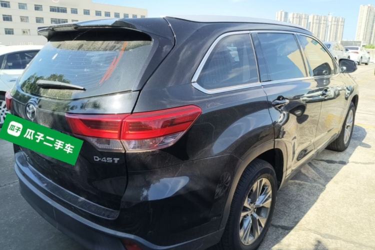 Used Toyota Highlander 2018 2.0T Two-Wheel Drive Elite Version 5 Seats China VI Standard Rear Right 45 Deg