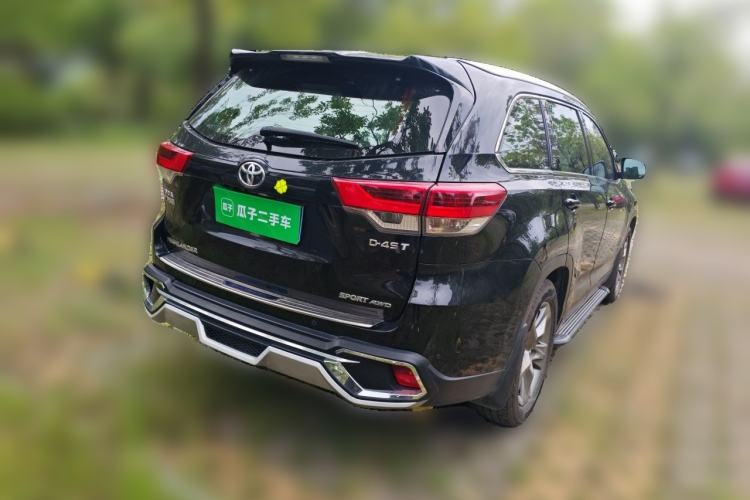 Used Toyota Highlander 2018 2.0T Four-Wheel Drive Prestige Version 7 Seats China V Emission Standard Rear Right 45 Deg