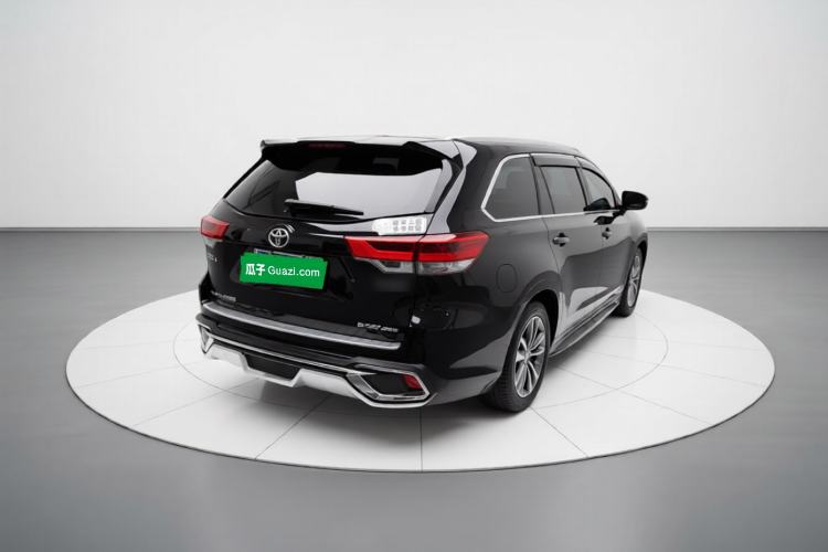 Used Toyota Highlander 2018 2.0T Four-Wheel Drive Prestige Version 7 Seats China V Emission Standard Rear Right 45 Deg
