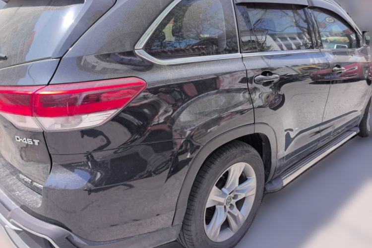 Used Toyota Highlander 2018 2.0T Four-Wheel Drive Knight Edition 7 Seats China VI Standard Rear Right 45 Deg
