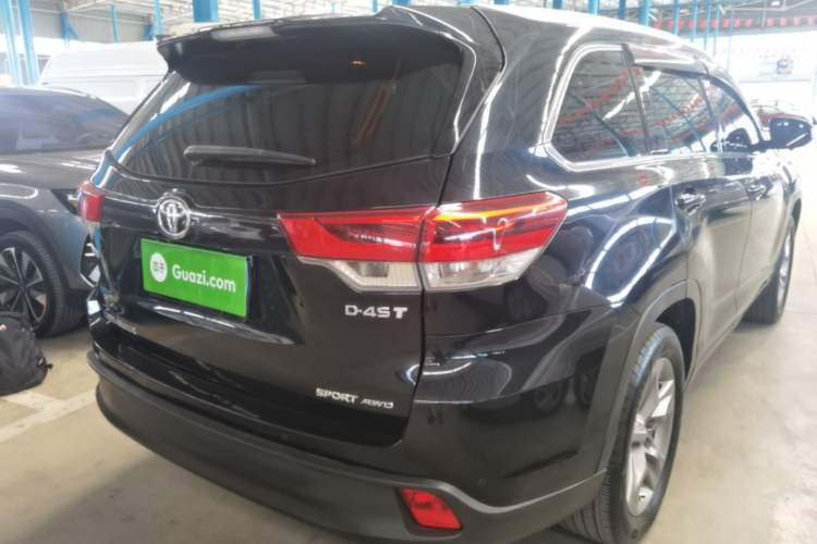 Used Toyota Highlander 2018 2.0T Four-Wheel Drive Luxury Version 7 Seats China VI Standard Rear Right 45 Deg