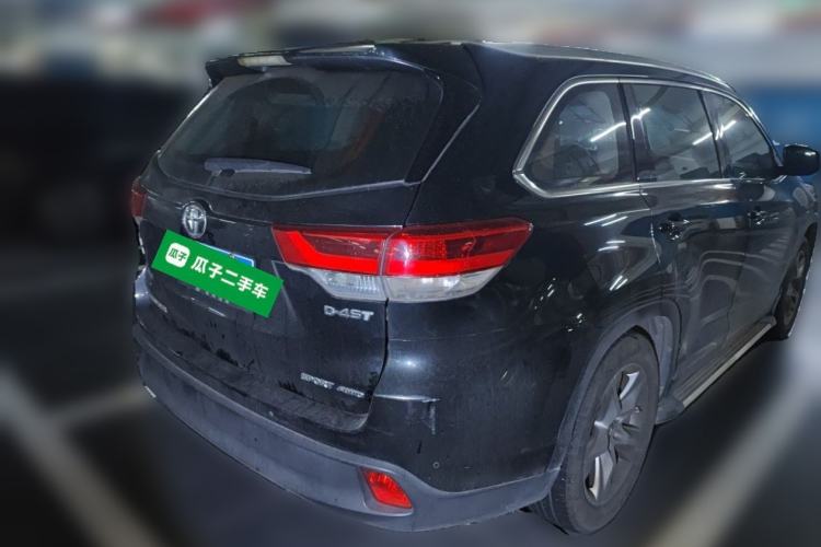 Used Toyota Highlander 2018 2.0T Four-Wheel Drive Luxury Version 7 Seats China VI Standard Rear Right 45 Deg
