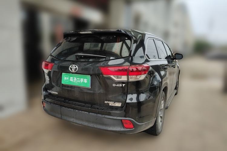 Used Toyota Highlander 2018 2.0T Four-Wheel Drive Prestige Version 7 Seats China V Emission Standard Rear Right 45 Deg