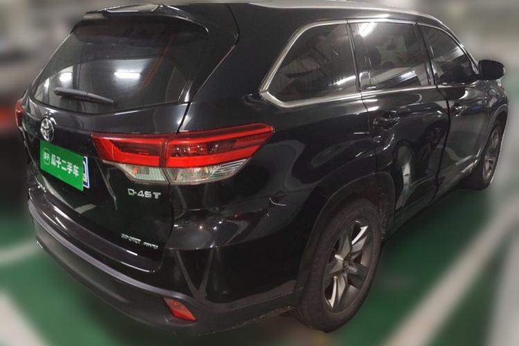 Used Toyota Highlander 2018 2.0T Four-Wheel Drive Luxury Edition 7 Seats China V Emission Standard Rear Right 45 Deg