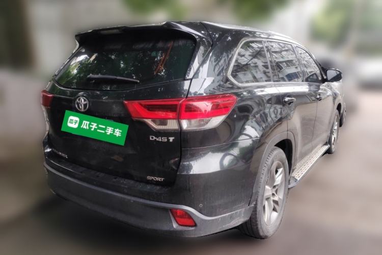 Used Toyota Highlander 2018 2.0T Two-Wheel-Drive Luxury Edition 7 Seats Emission Standard China V Rear Right 45 Deg