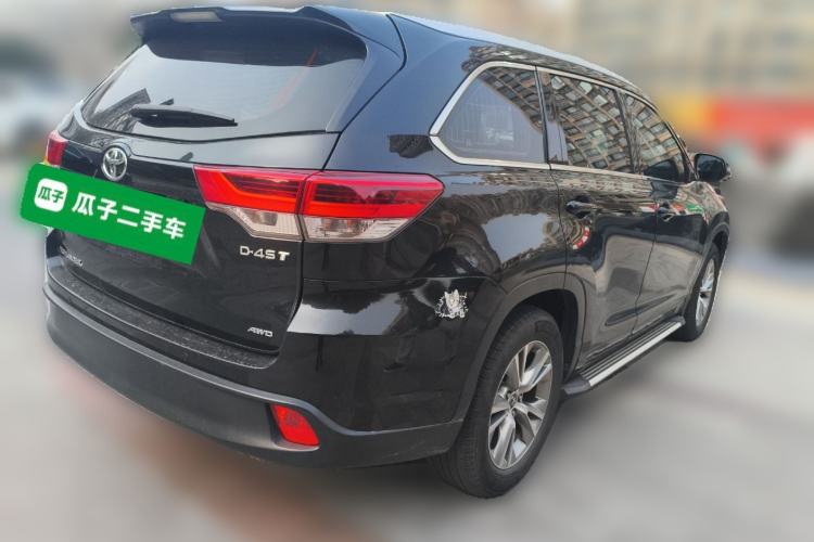 Used Toyota Highlander 2018 2.0T Four-Wheel Drive Elite Edition 7 Seats China V Standard Rear Right 45 Deg
