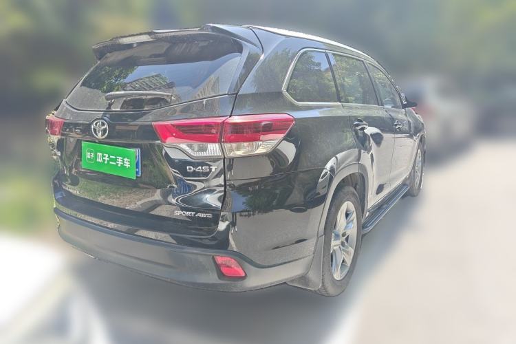 Used Toyota Highlander 2018 2.0T Four-Wheel Drive Luxury Version 7 Seats China VI Standard Rear Right 45 Deg