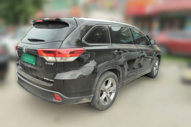 Used Toyota Highlander 2018 2.0T Four-Wheel Drive Luxury Edition 7 Seats China V Emission Standard Rear Right 45 Deg