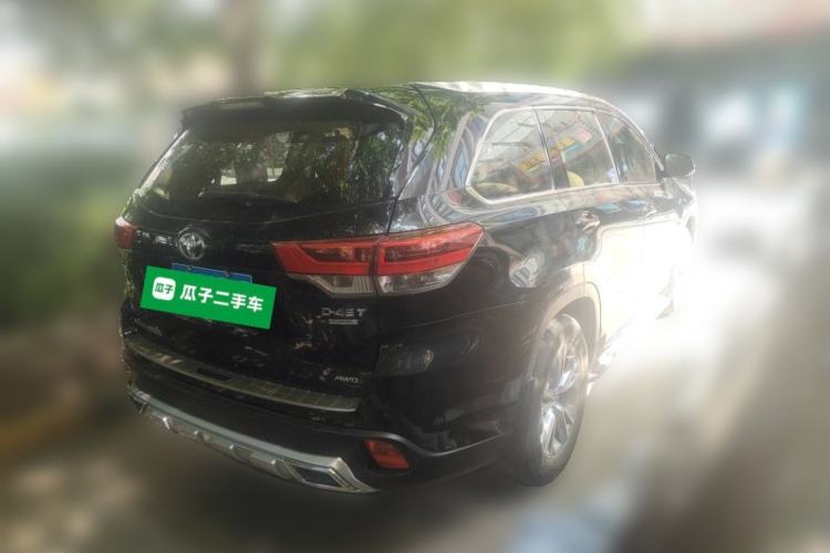 Used Toyota Highlander 2018 2.0T Four-Wheel Drive Elite Edition 7 Seats China V Standard Rear Right 45 Deg