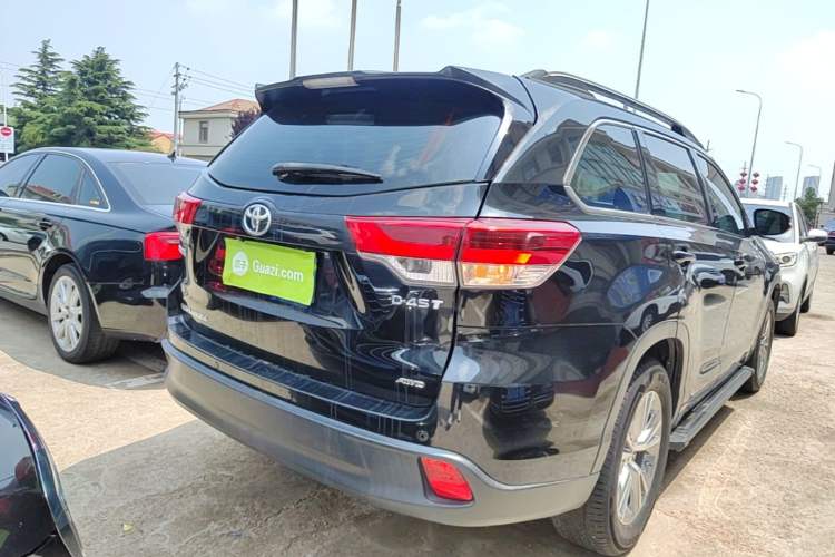 Used Toyota Highlander 2018 2.0T Four-Wheel Drive Elite Edition 7 Seats China VI Standard Rear Right 45 Deg