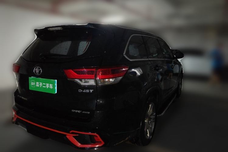 Used Toyota Highlander 2018 2.0T Four-Wheel Drive Luxury Version 7 Seats China VI Standard Rear Right 45 Deg