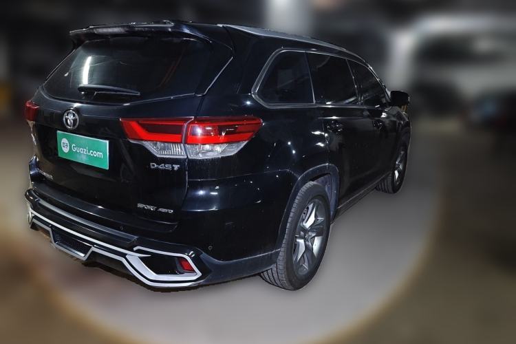 Used Toyota Highlander 2018 2.0T Four-Wheel Drive Luxury Edition 7 Seats China V Emission Standard Rear Right 45 Deg